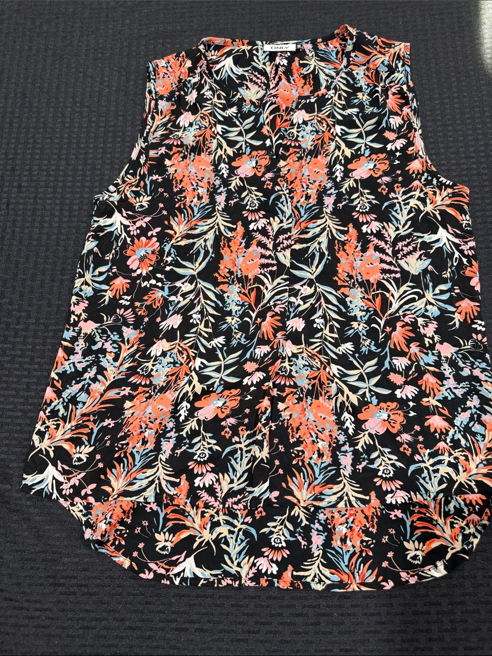 Black Floral Sleeveless Camisole with Coral & Pastel AccentsEUC size 38